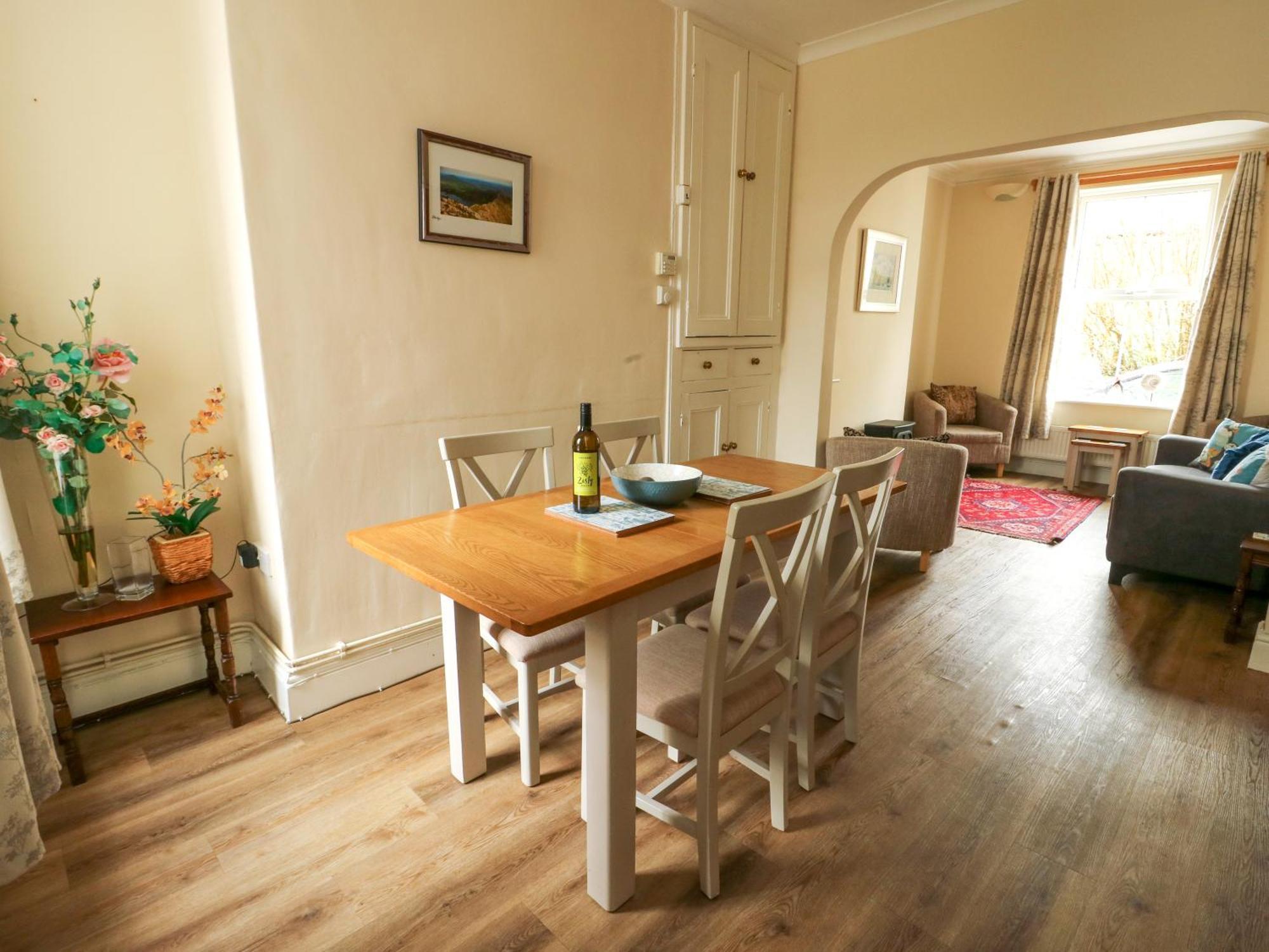 1 Castle Row Holiday home